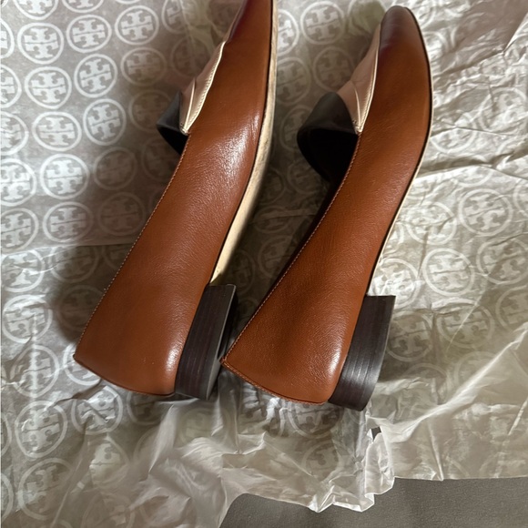 Tory Burch Color Block Envelope Loafer - Picture 8 of 12